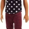 MATTEL FJF72 - Fashionistas - Ken, Schwarzes Shirt Mit Punkten